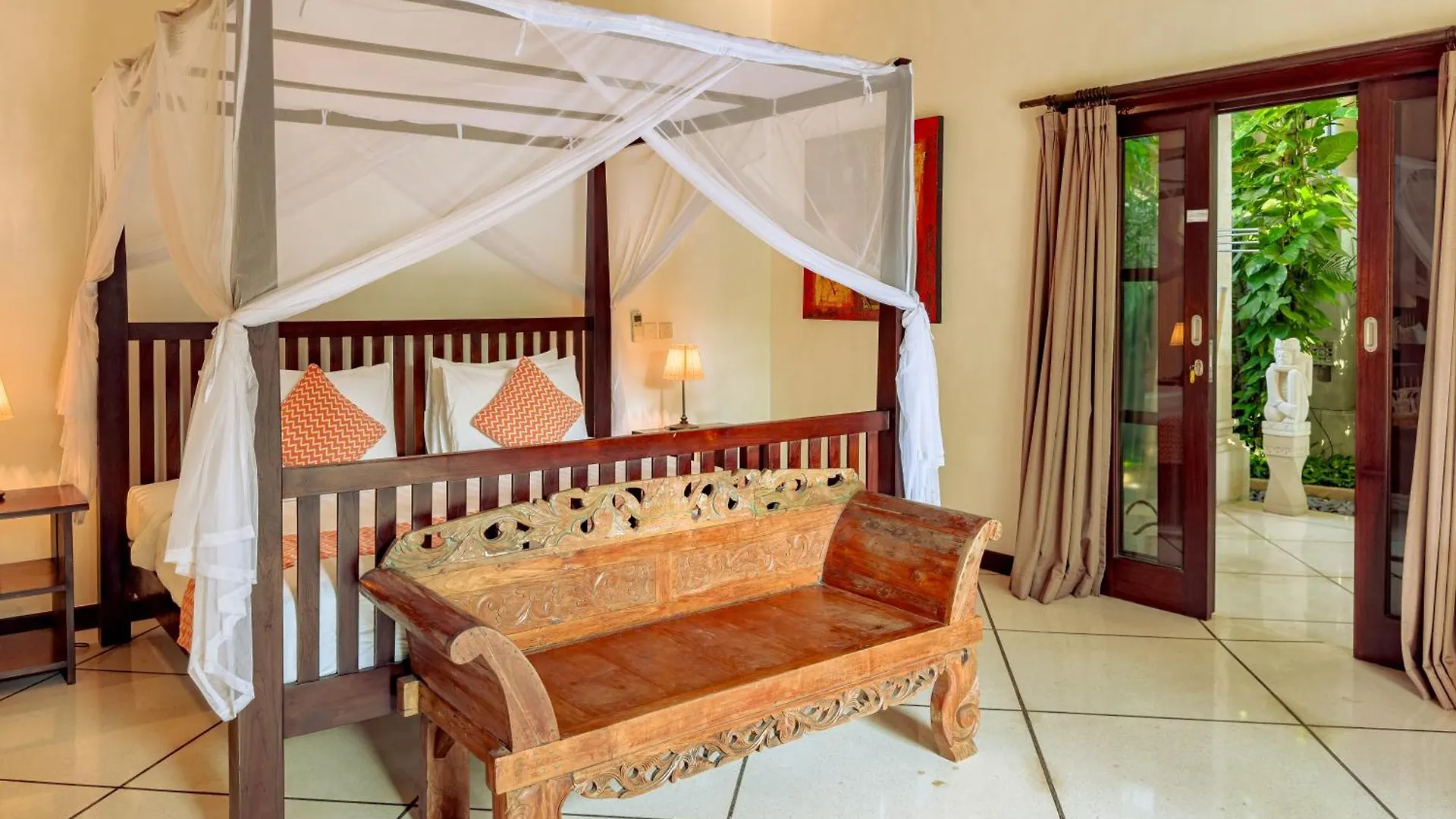 Villa Bugis Abimanyu Seminyak  Seminyak (Bali)